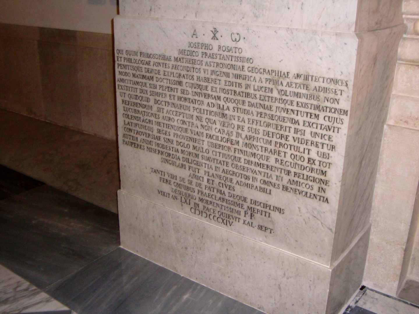 funeral monument in  the cathedral (6).JPG